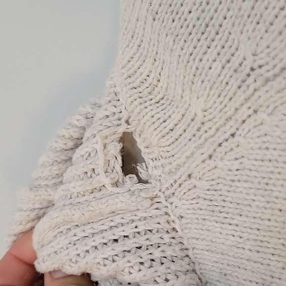 Columbia cowl neck sweater - Picture 5 of 6